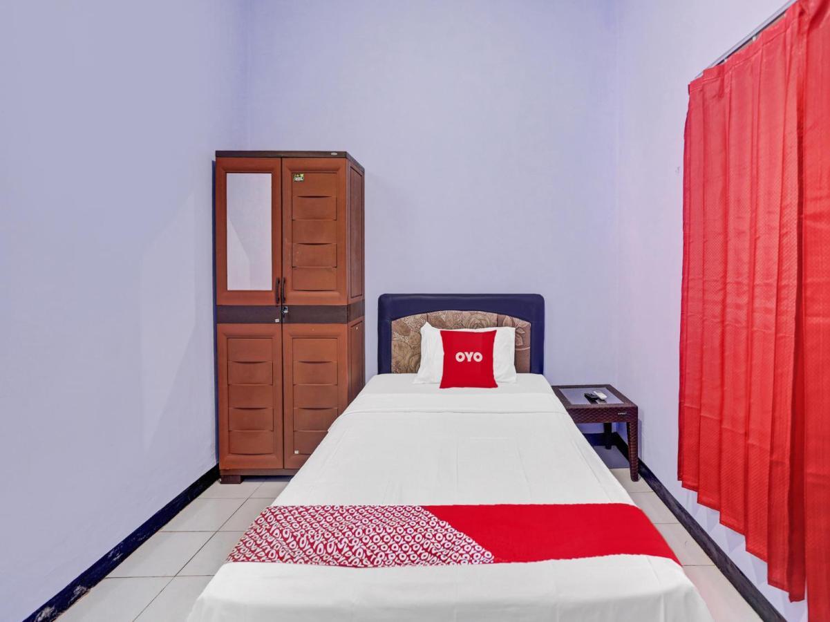 Hotel Oyo 90344 Wijayanti Banyuwangi  Exterior foto